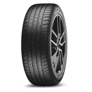 Vredestein Ultrac+ 215/45R17