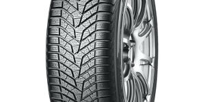 Yokohama Bluearth Winter V905 285/35R21