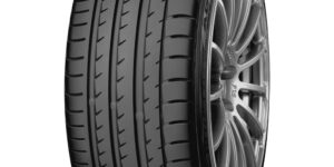 Yokohama Advan Sport V105 235/55R19