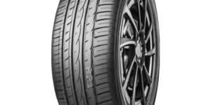 215/40 R 18 Comforser CF710 89W